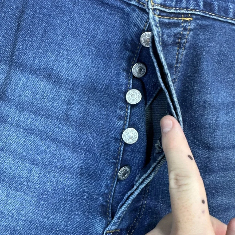 Levis 501 Original Jeans Mens 42x30 Blue Medium Wash Straight Leg Button Fly